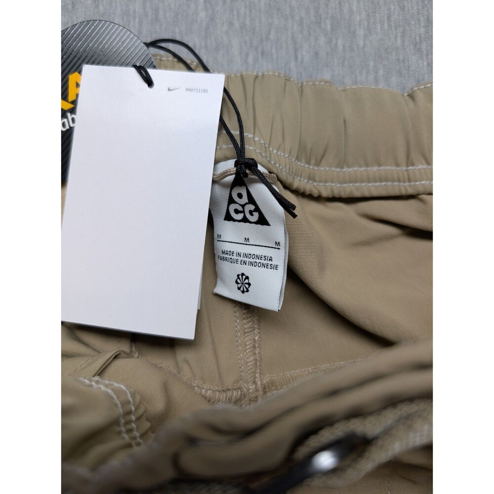NWT Nike ACG Smith Summit Cargo Pant FN0428 247 Shorts Convertible Men's Sz M - Picture 9 of 12
